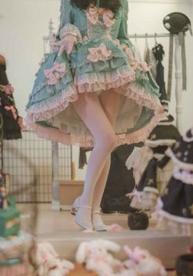 小骚货AV_4K全集免费播放